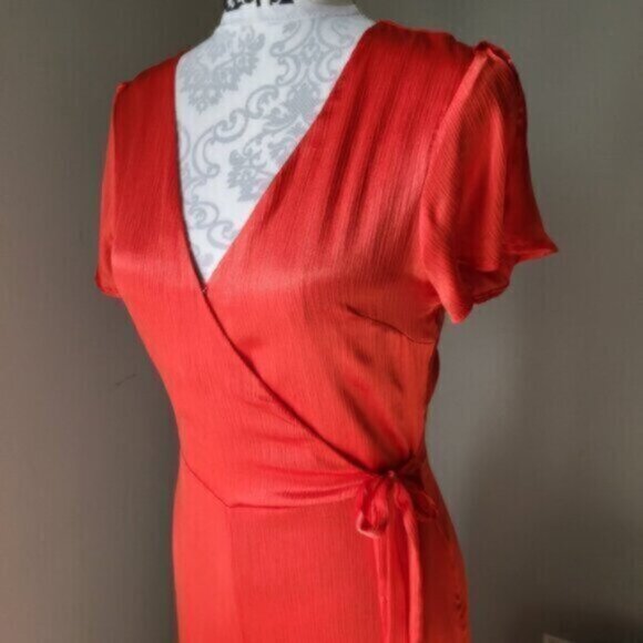 Anthropologie Red Satin Jumpsuit New Size XS - Picture 5 of 16